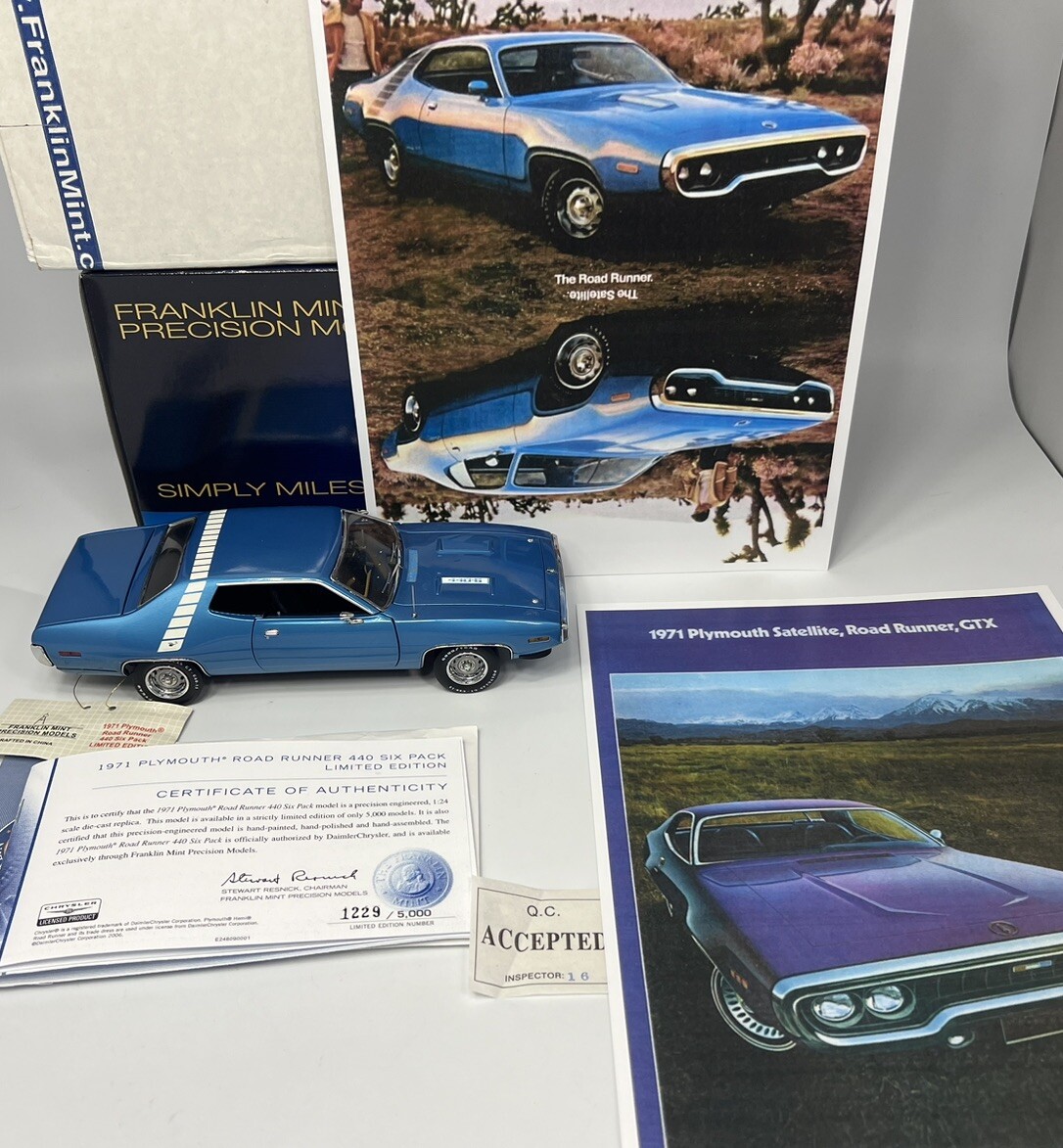 Franklin Mint 1971 Plymouth Road Runner 6-Pack True Blue LOW 1:24
