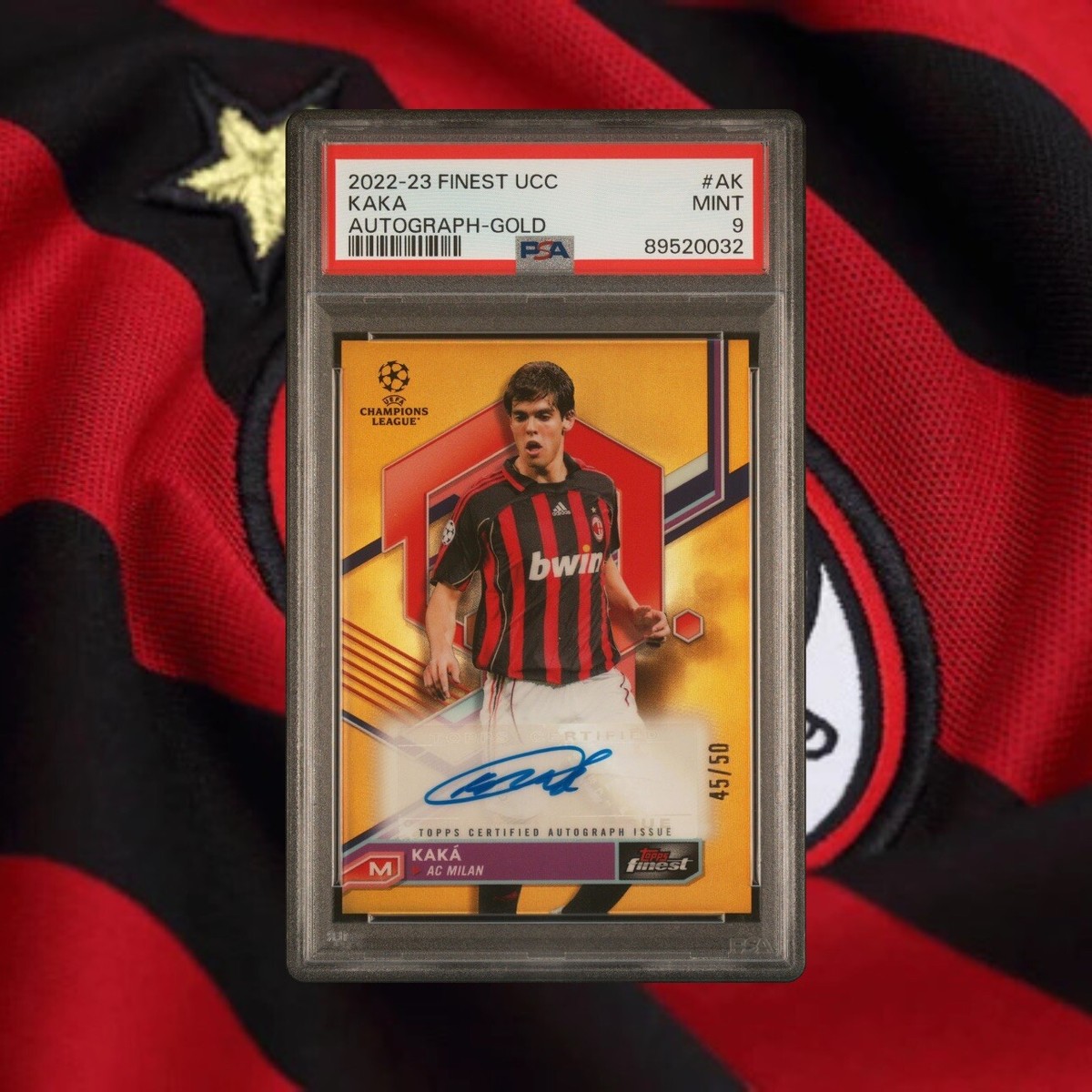 2022-23 Topps Finest UCC AC Milan Legend Kaka Auto Gold Refractor