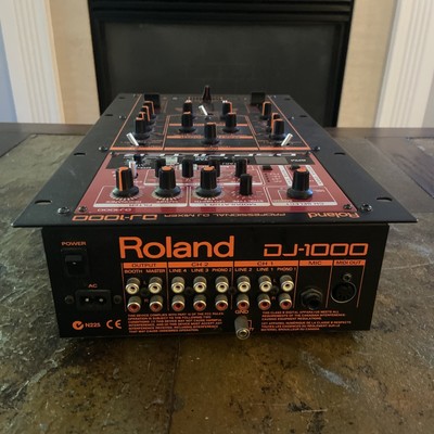 Roland ローランドDJ-1000