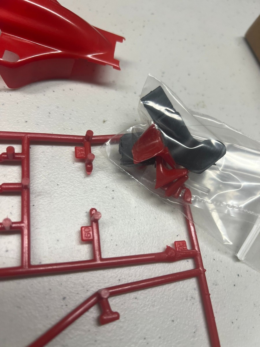 Protar Ferrari F1 88 L'ultimo Turbo 1/24 1988 F1 car note some