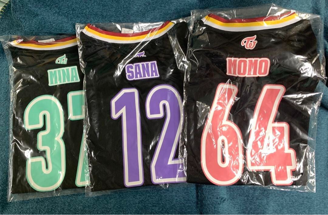 TWICE メッシュ ユニフォーム ライブ グッズ サナ サブリー Amazon.co