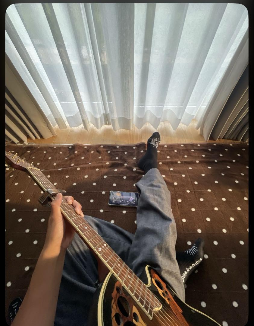 Electric Acoustic Guitar Ovation Celebrity Deluxe CC257 Sunburst