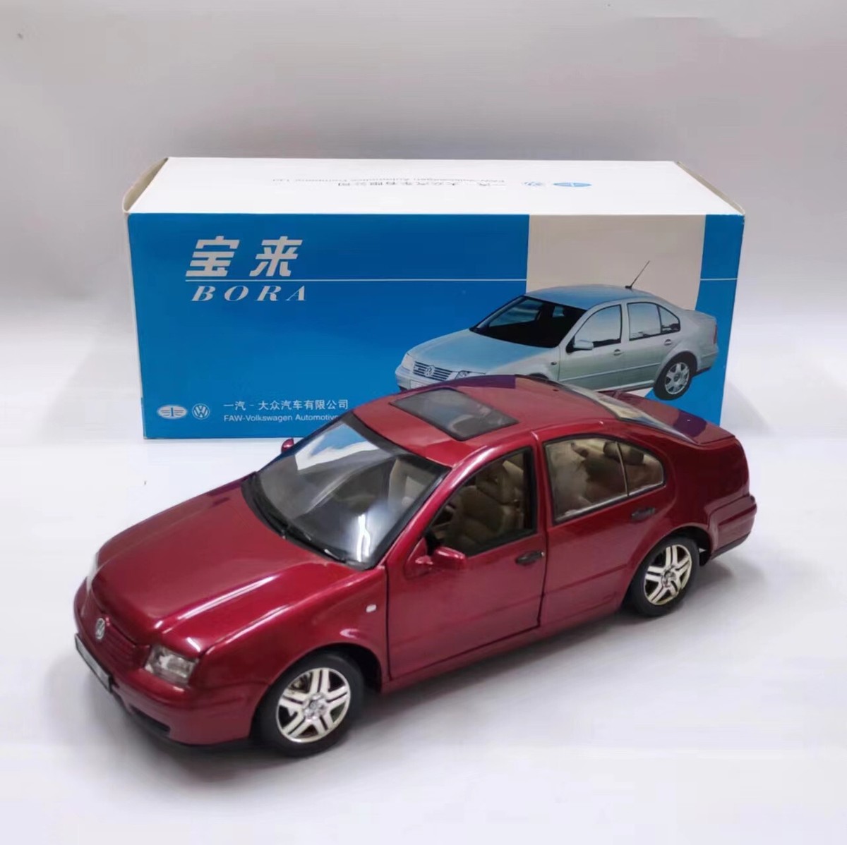 1/18 Volkswagen Bora / Jetta China 2001 FAW VW Dealer Discontinued