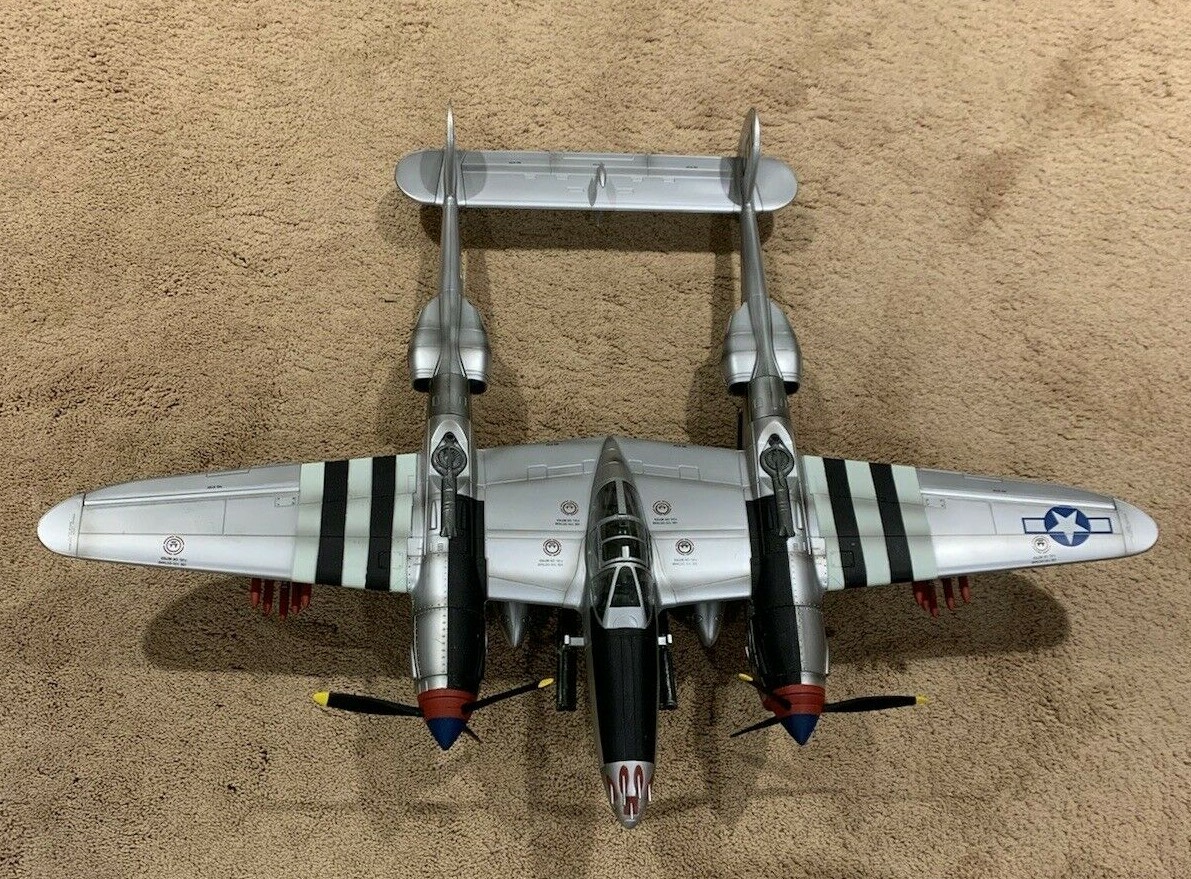 The Ultimate Soldier XD P-38 Lightning Interceptor 1/18 scale No