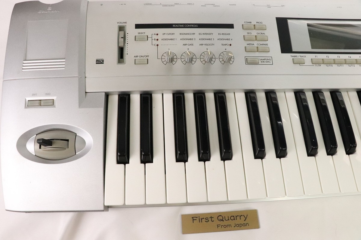 Korg Triton Le 61key MUSIC WORKSTATION Synthesizer Keyboard | eBay