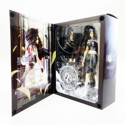 FINAL FANTASY VII 7 FF7 ADVENT CHILDREN PLAY ARTS Kai Tifa