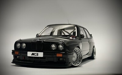 1/18 AUTOART BMW M3 E30 DTM , BLACK , 89247 , NEW ( Customized