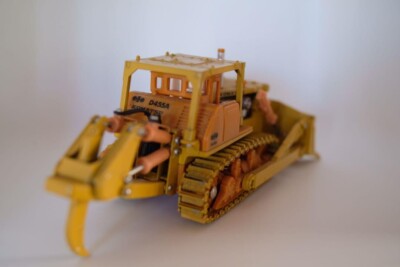 Yonezawa Toys Komatsu D455A Bulldozer The Killdozer 1:50 Diecast