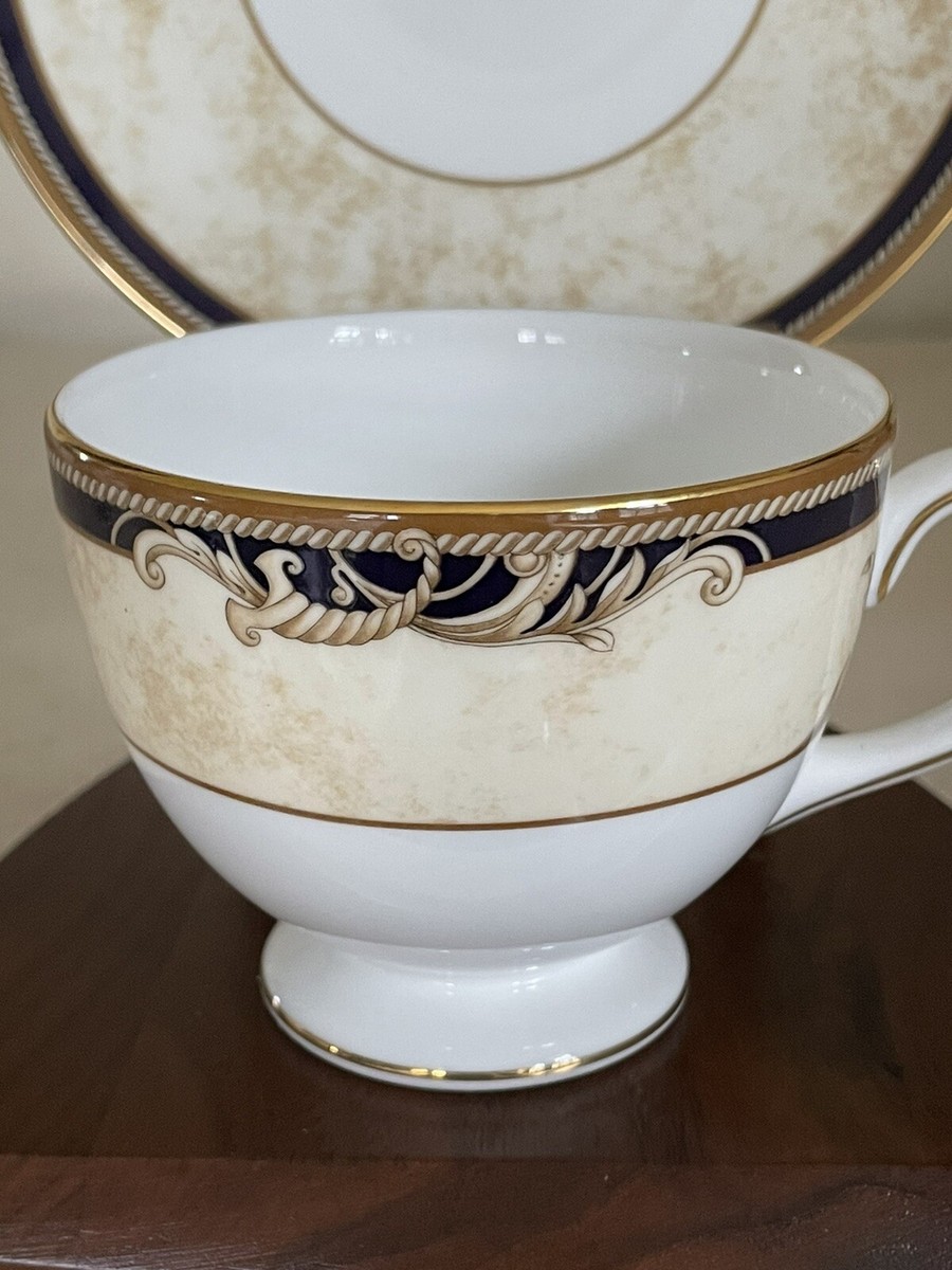 4 Wedgwood CORNUCOPIA Leigh Shape Cup & Saucer Set Of 4