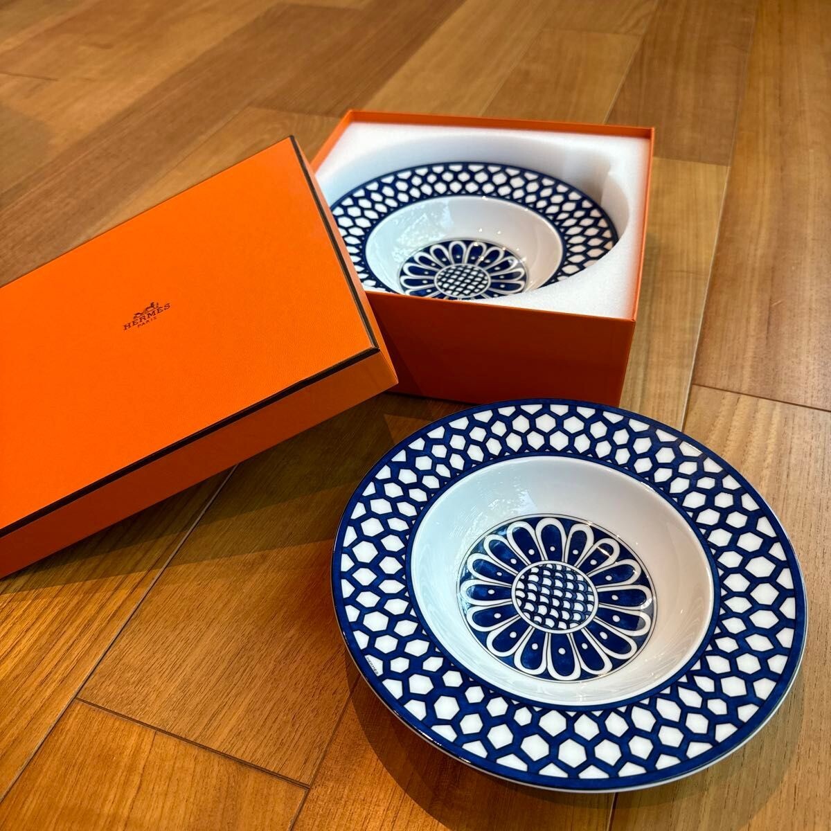 Hermes Bleus d'Ailleurs Set of 2 Pasta Plate Tableware Dinnerware