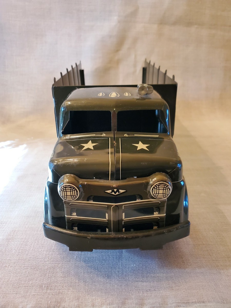Vintage 1950s Marx Toys US Army Carrier Transport Truck 18