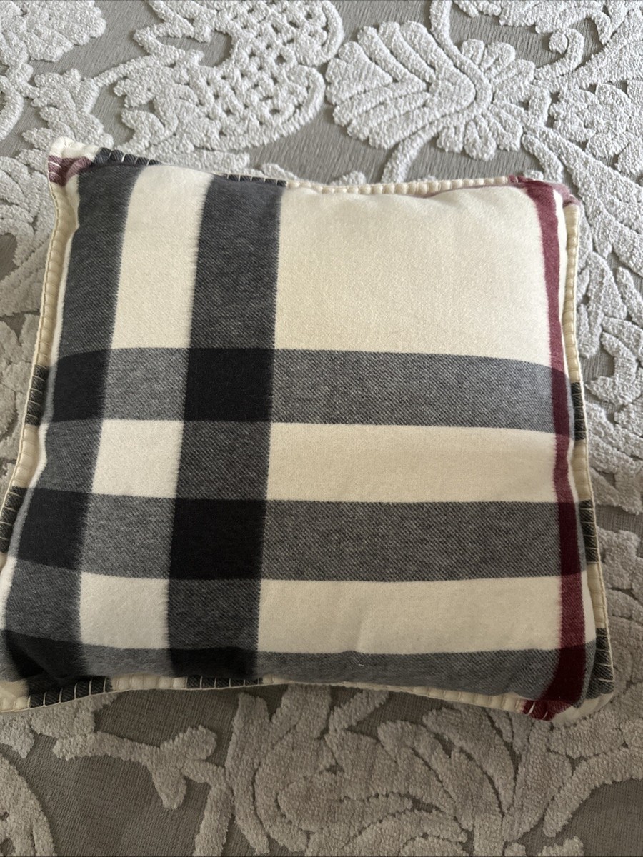 Authentic NEW BURBERRY Stone MEGA Check Cashmere Cushion Throw