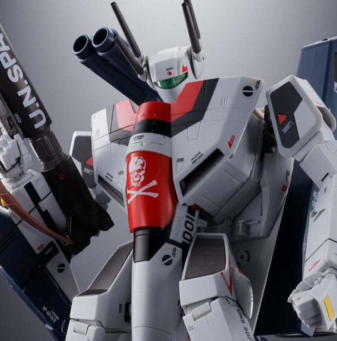 DX CHOGOKIN MACROSS VF-1S STRIKE VALKYRIE HIKARU ICHIJO MOVIE