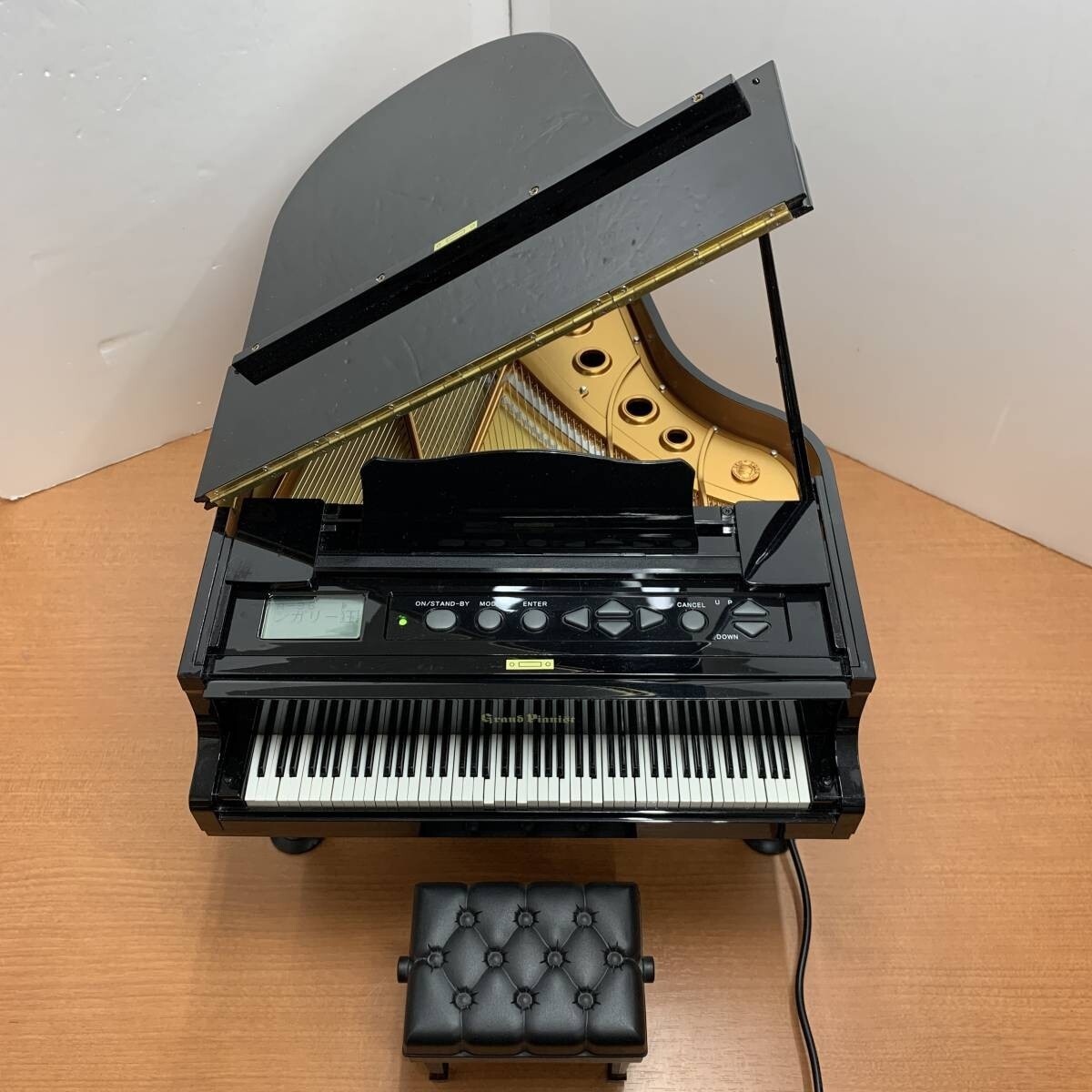 SEGA TOYS Black Grand Pianist 1/6 miniature grand piano with AC