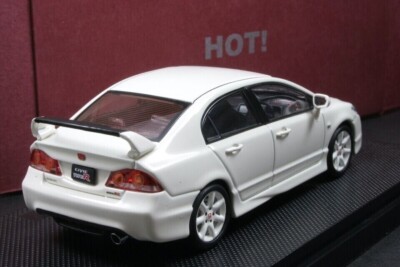 EBBRO 44293 1:43 SCALE HONDA CIVIC TYPE-R FD2 JDM 2007 DIE CAST