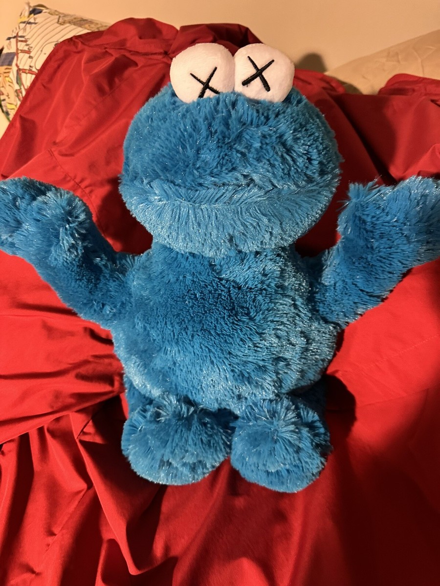 NWT! (1) KAWS x UNIQLO x SESAME STREET BLUE COOKIE MONSTER PLUSH