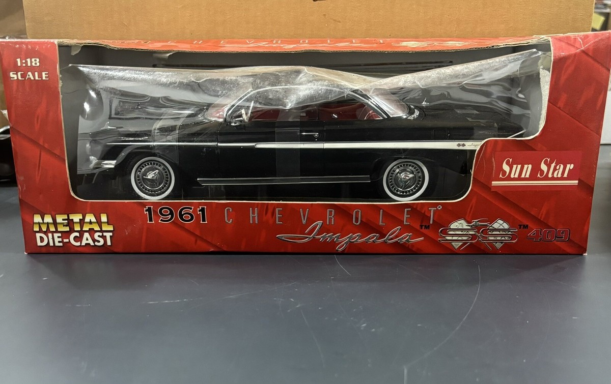 1:18 Scale METAL Die-Cast Sun Star 1961 Chevrolet Impala SS 409