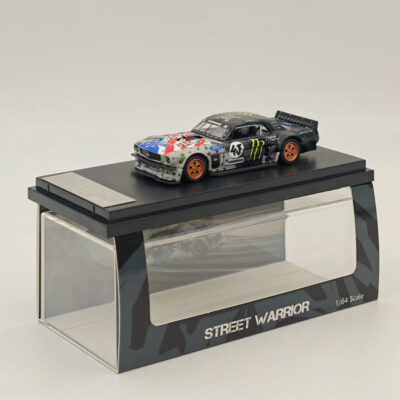 Street Weapon 1:64 Ford Mustang 1965 Ken Block's Hoonicorn RTR V2