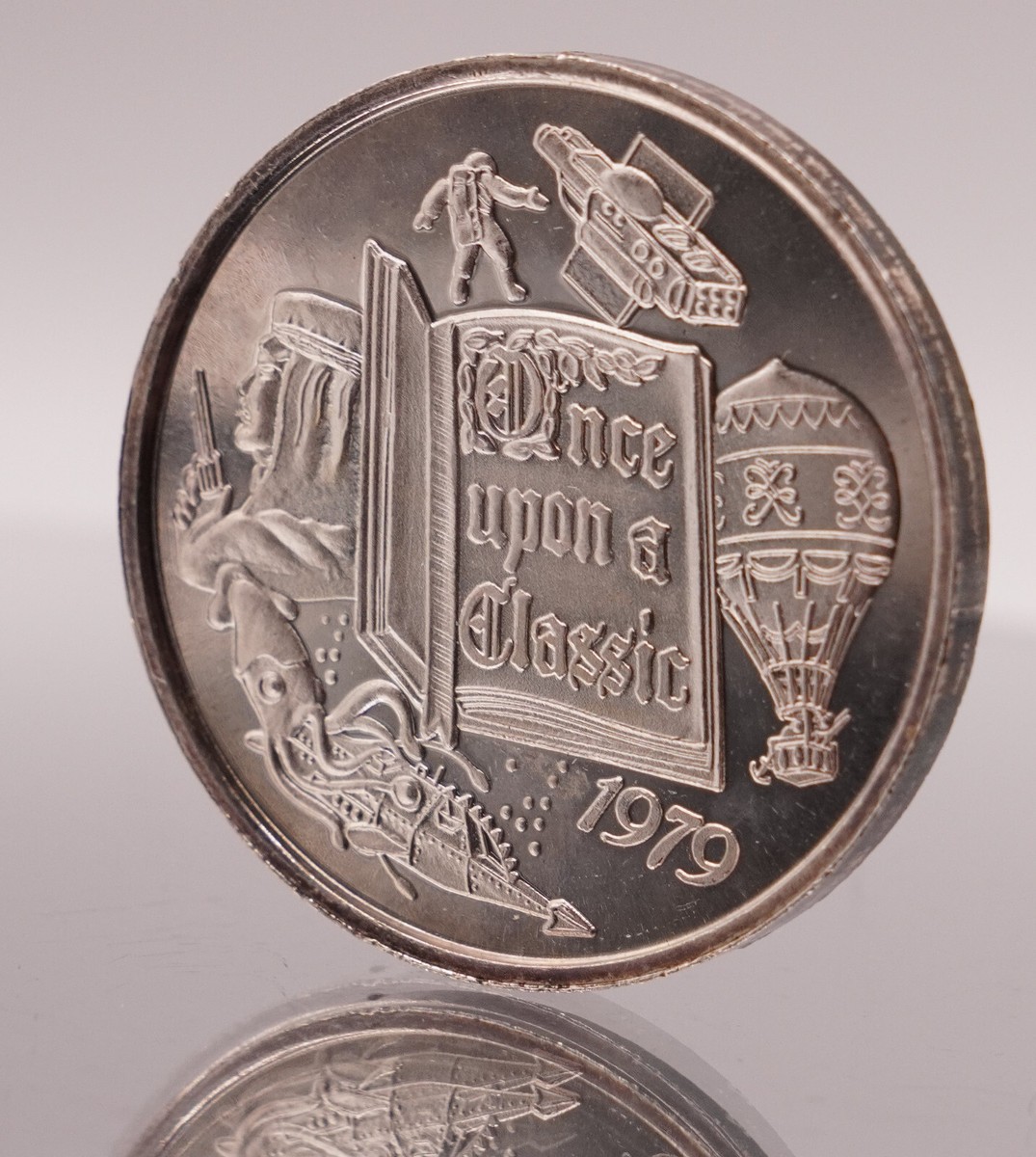 1957 1979 Krewe Pegasus New Orleans Mardi Gras 1oz 999 FINE Silver