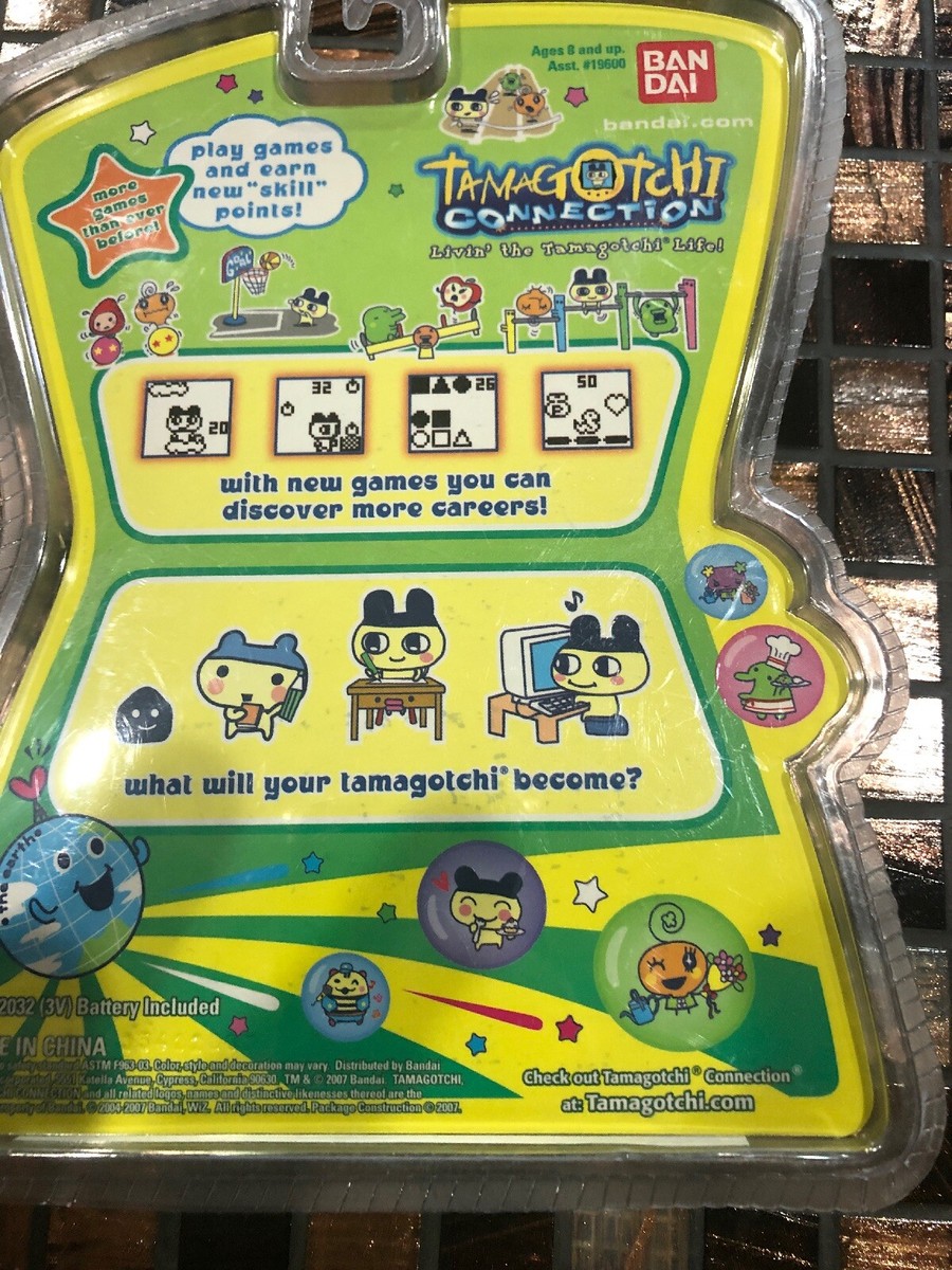 Bandai Tamagotchi Connection Girls Rock V4.5 Original Virtual Pet