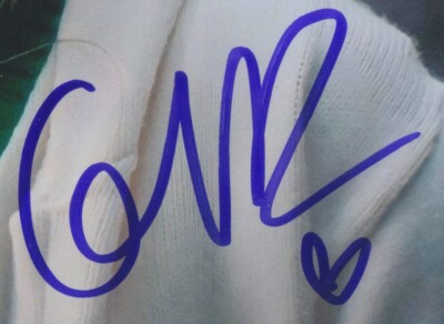 GRACE VAN DIEN Signed STRANGER THINGS Chrissy 8x10 Autograph OPX