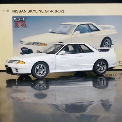 RARE* 1/18 AUTOart Nissan Skyline GT-R R32 Crystal White JDM | eBay