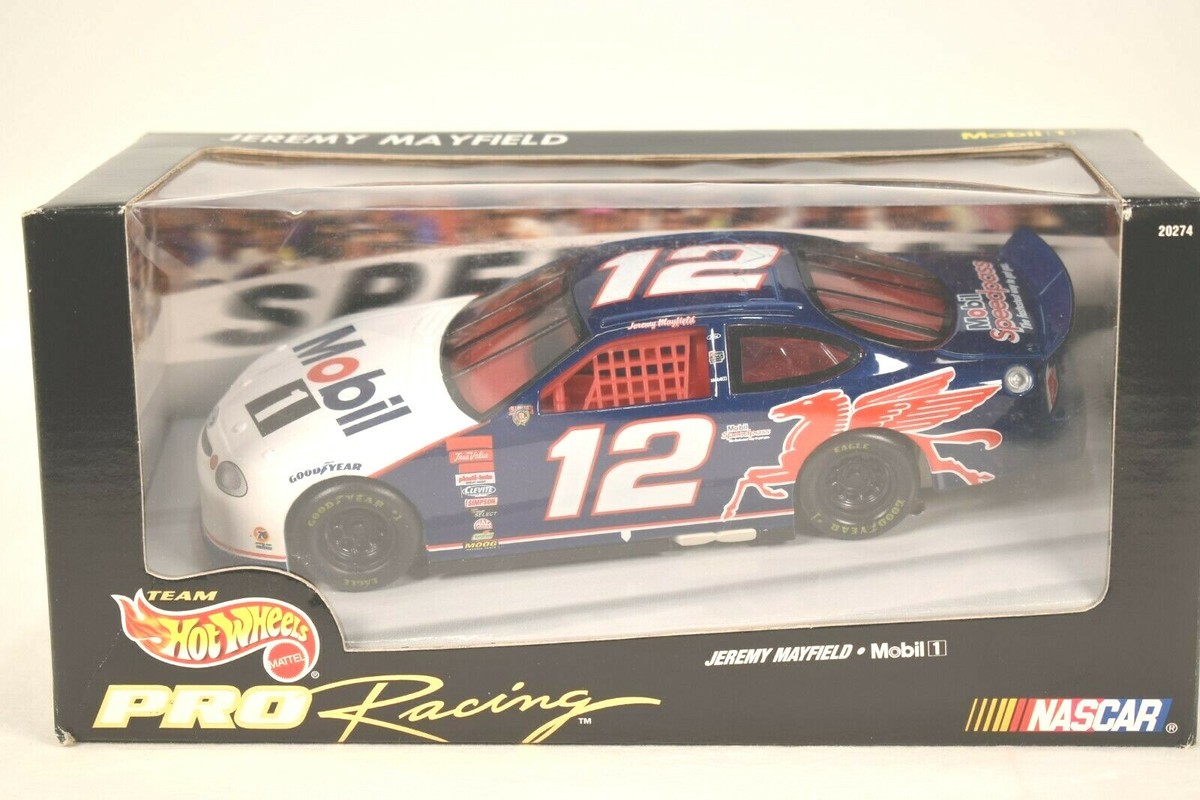 Hot Wheels NASCAR Pro Racing Team 