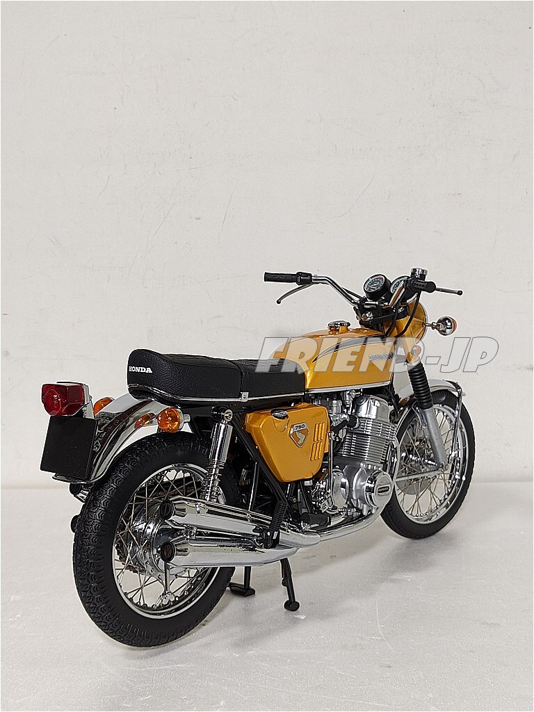 MINICHAMPS 1/6 HONDA CB750 Four KO 1969 Gold Metalic Diecast Model