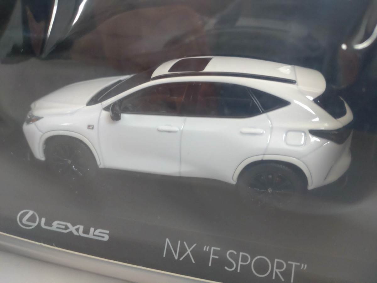 1/43 Lexus NX350h F SPORT White Kyosho Dealer Exclusive Model RHD