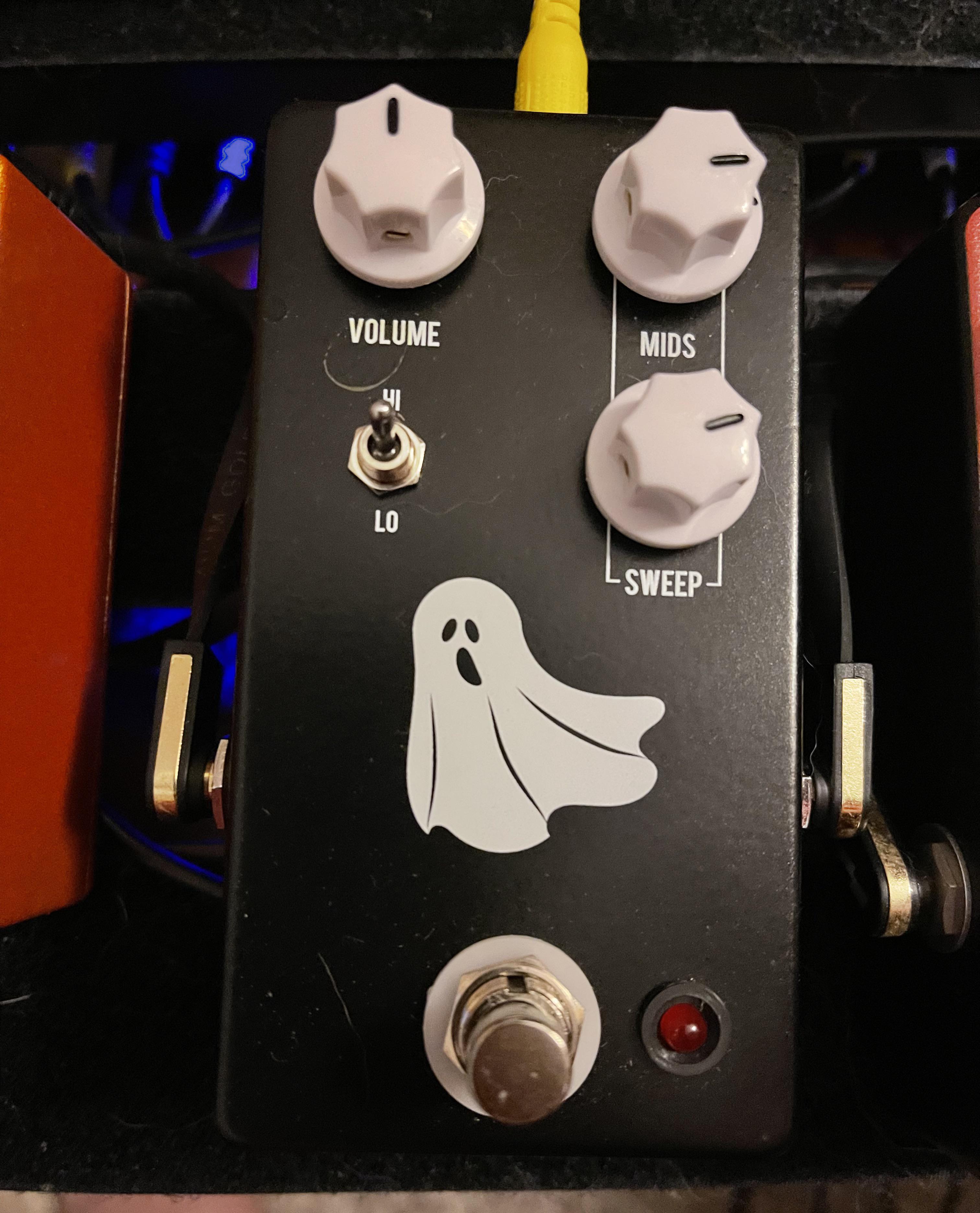 NPD - JHS HAUNTING MIDS : r/guitarpedals