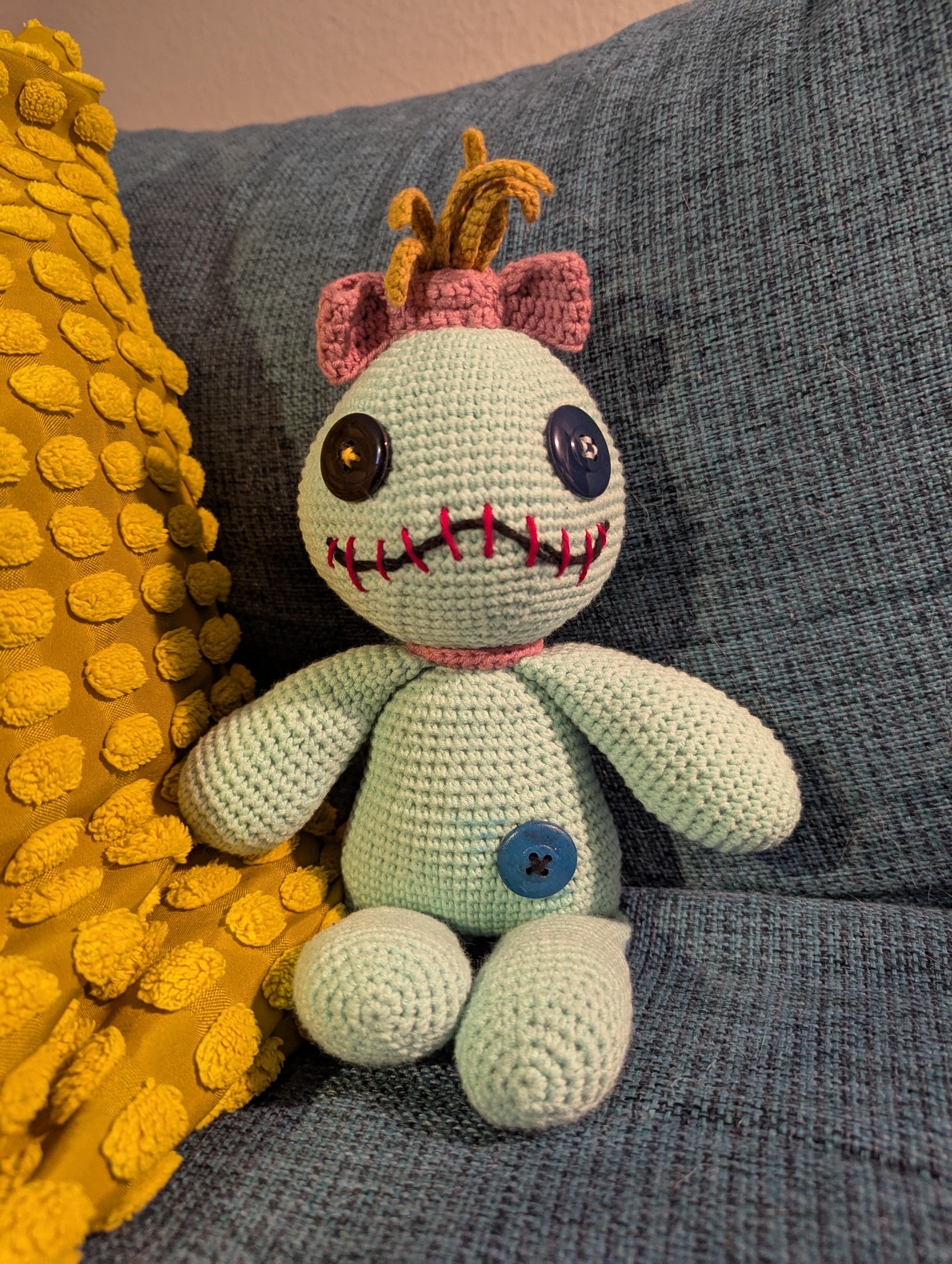 リロ＆スティッチのスクランプ : r/crochet