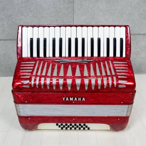 21ベースのピアノアコーディオンを買いたいんだけど、ベースチャートが