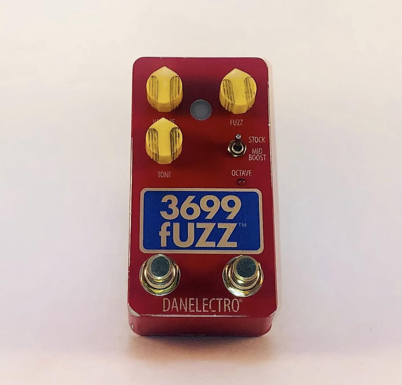 Danelectro 3699 Fuzz Opinion : r/guitarpedals