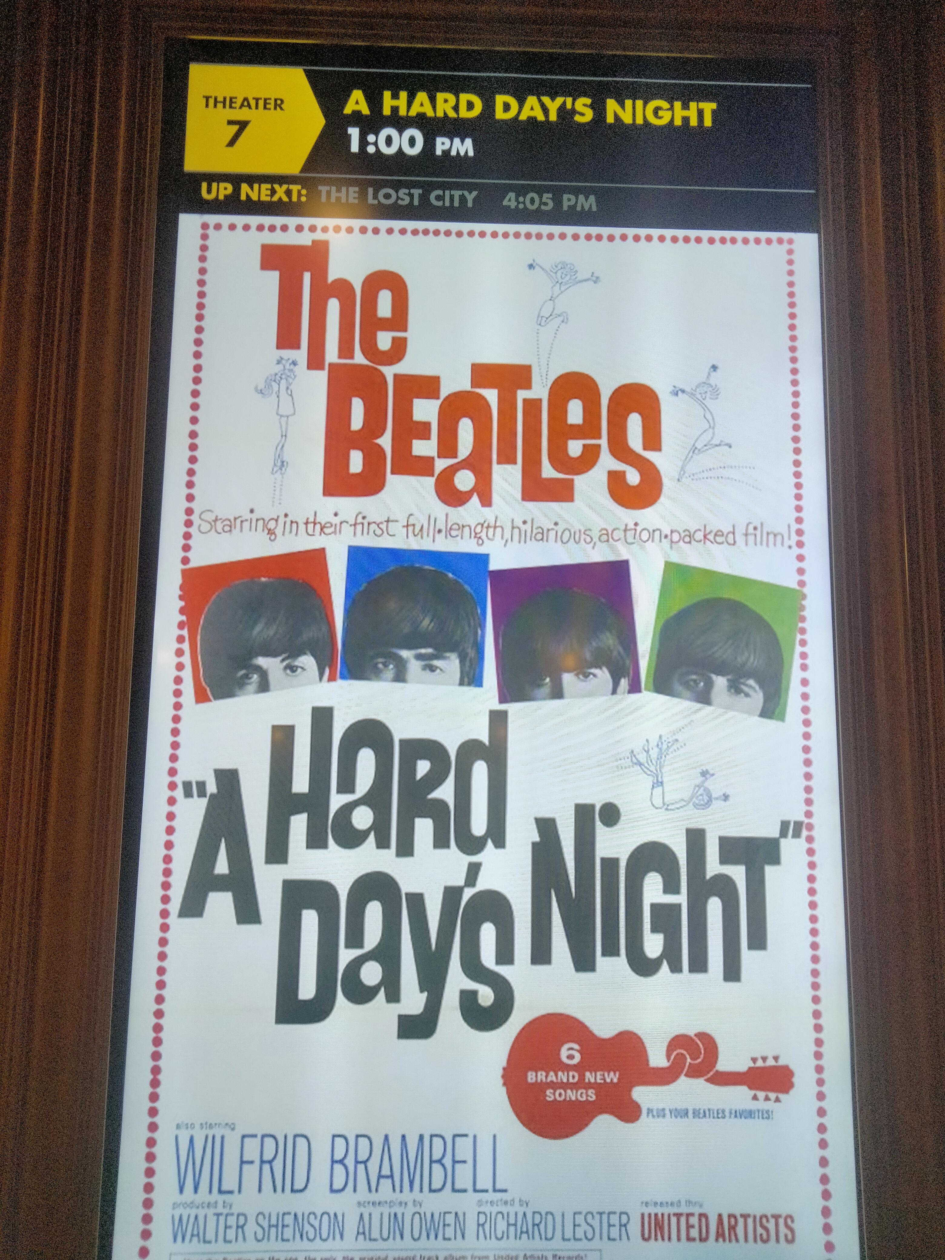 今日、バイト先の映画館で「ア・ハード・デイズ・ナイト」を上映したん