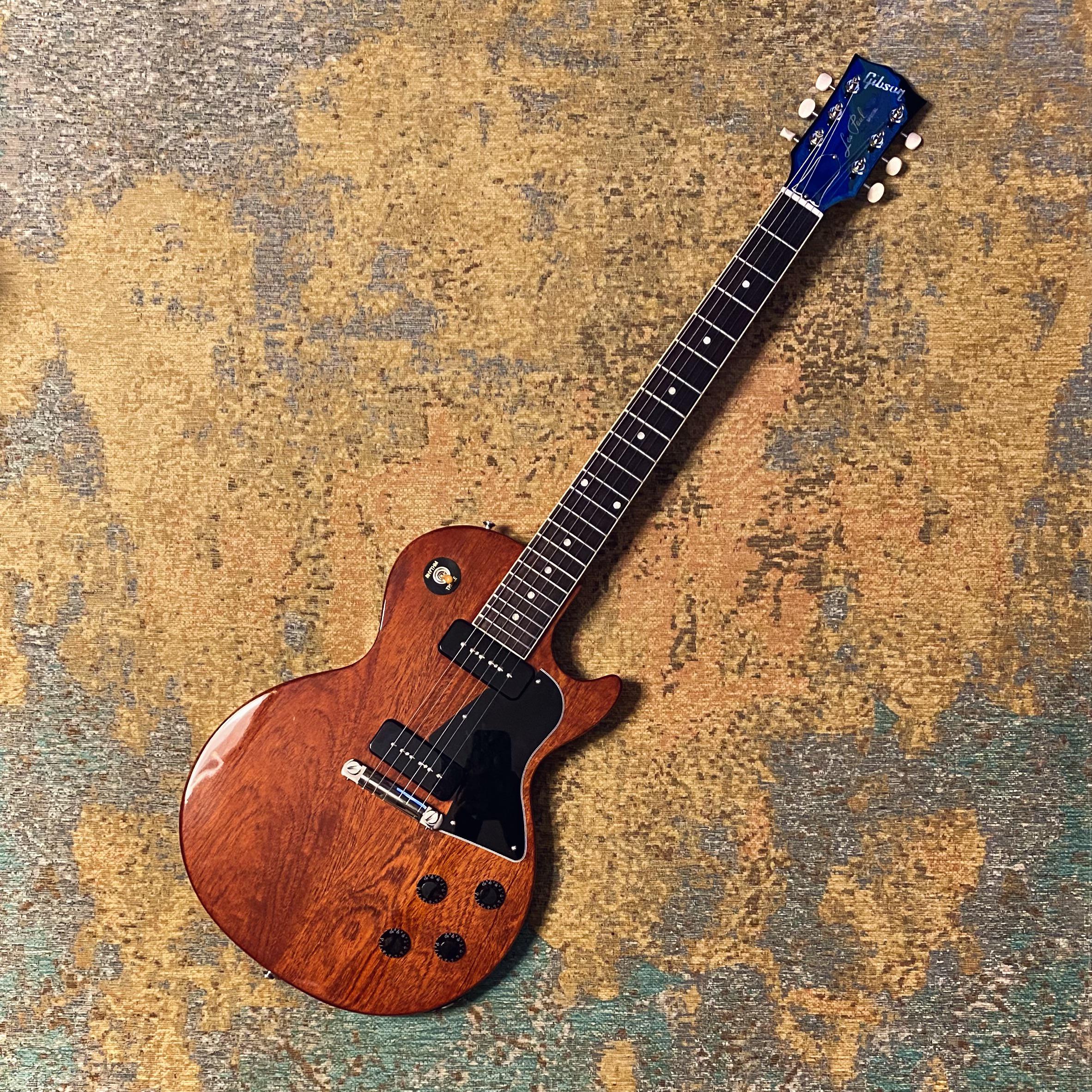 新しいギターの日！ギブソン レスポール スペシャル ヴィンテージ