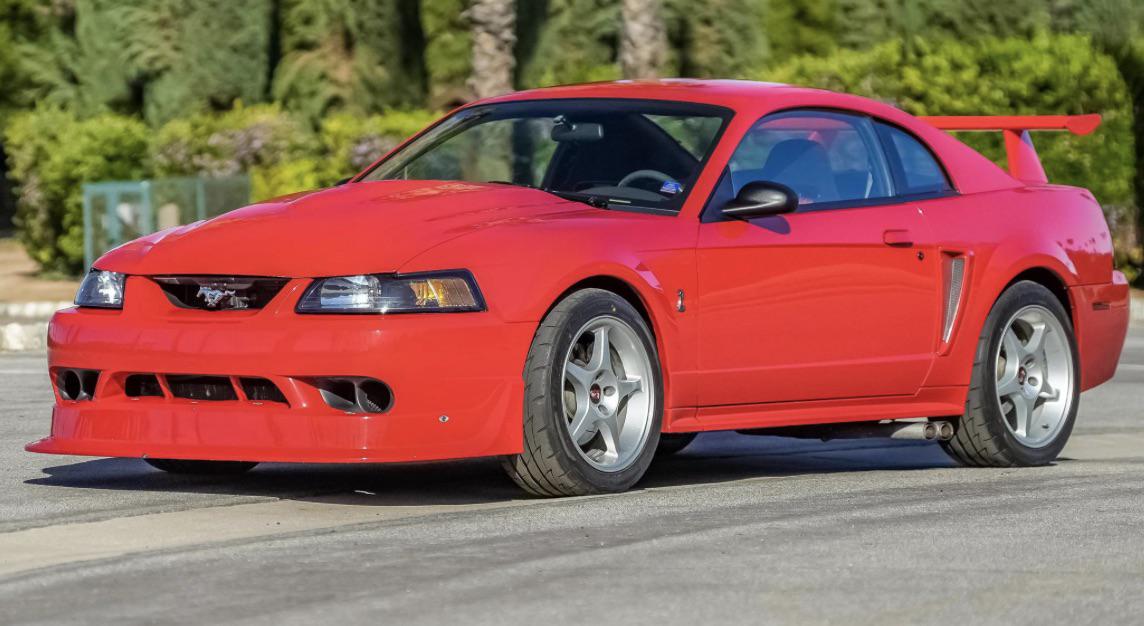 2000年型フォードマスタングSVTコブラRクーペについて : r/Mustang