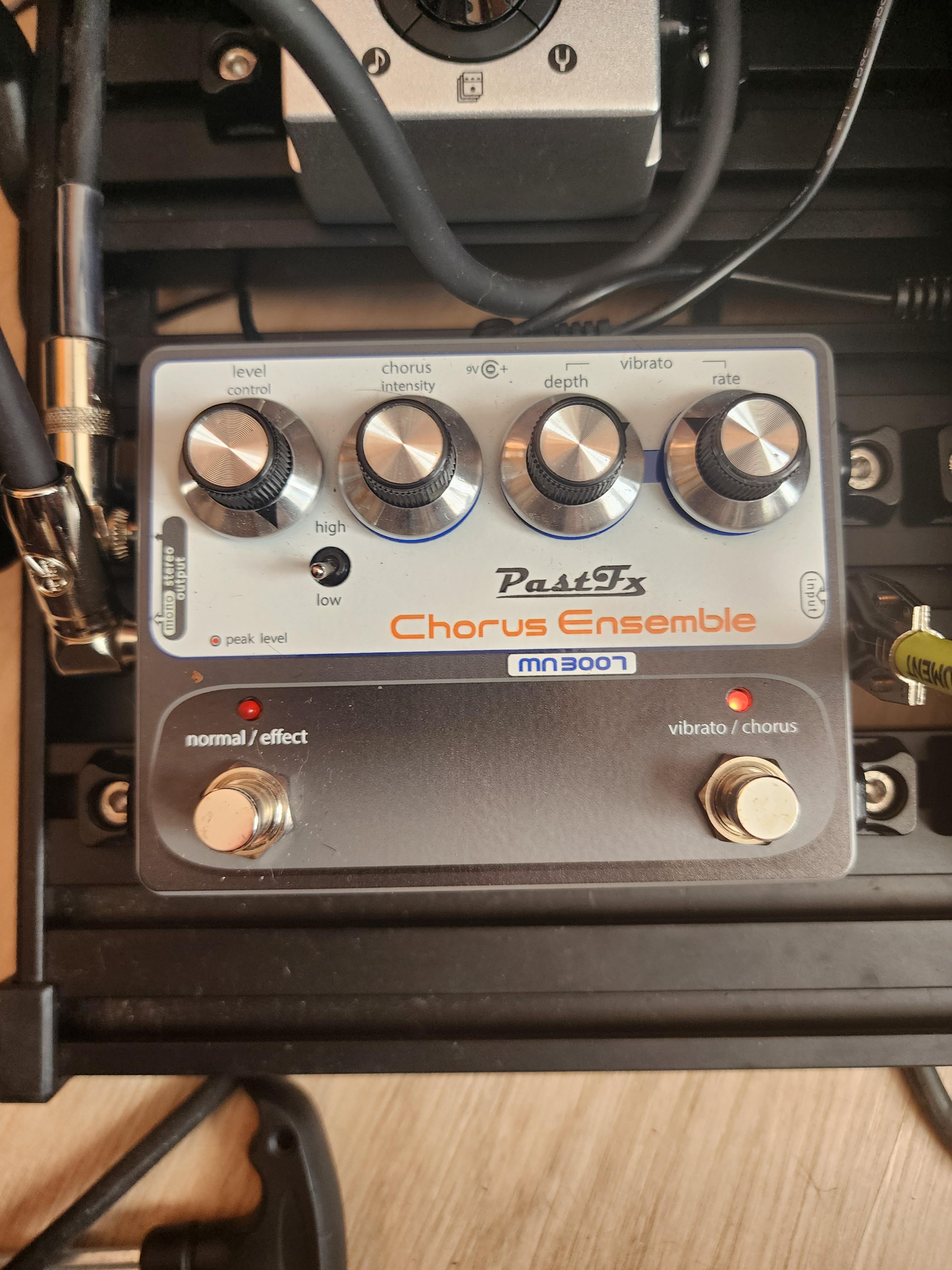 NPD：Pastfx Chorus Ensemble : r/guitarpedals