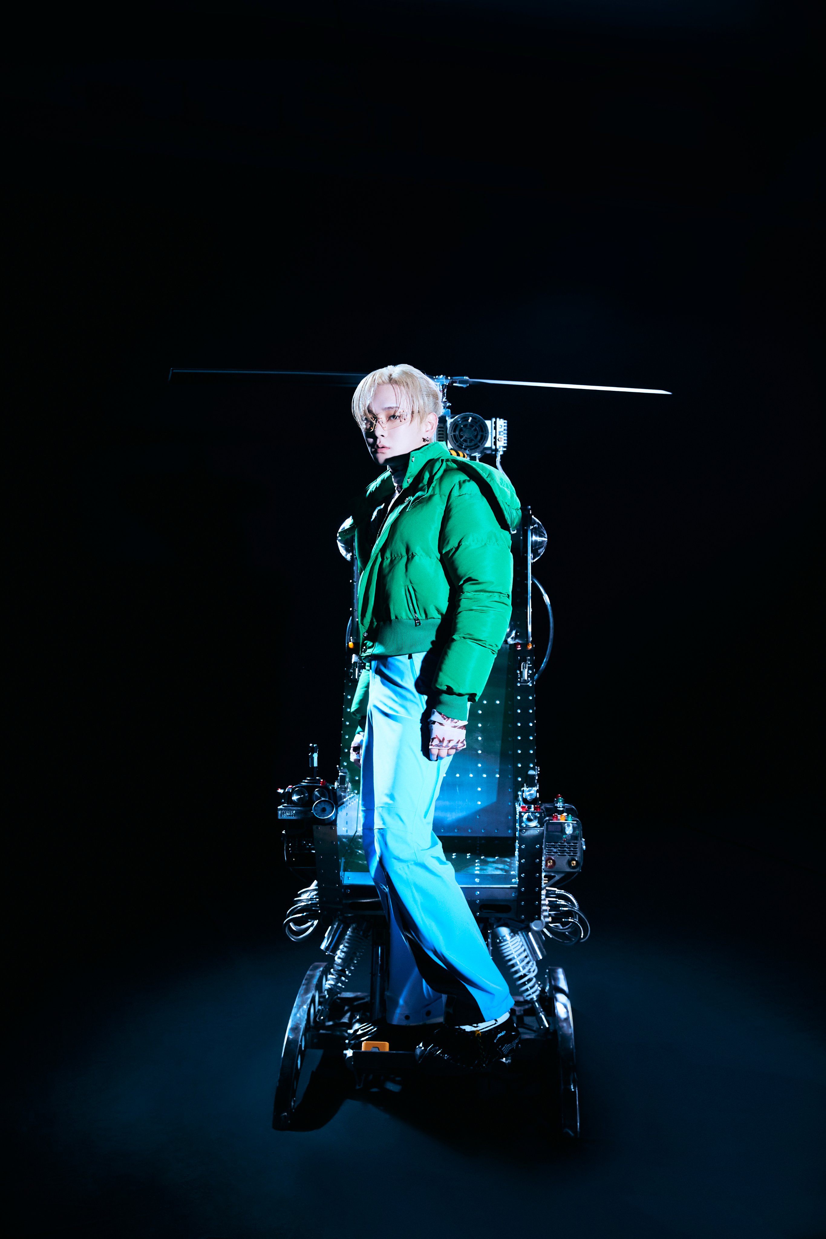 KEY (SHINee) - The 1st Mini Album : Bad Love (Teaser Images #5