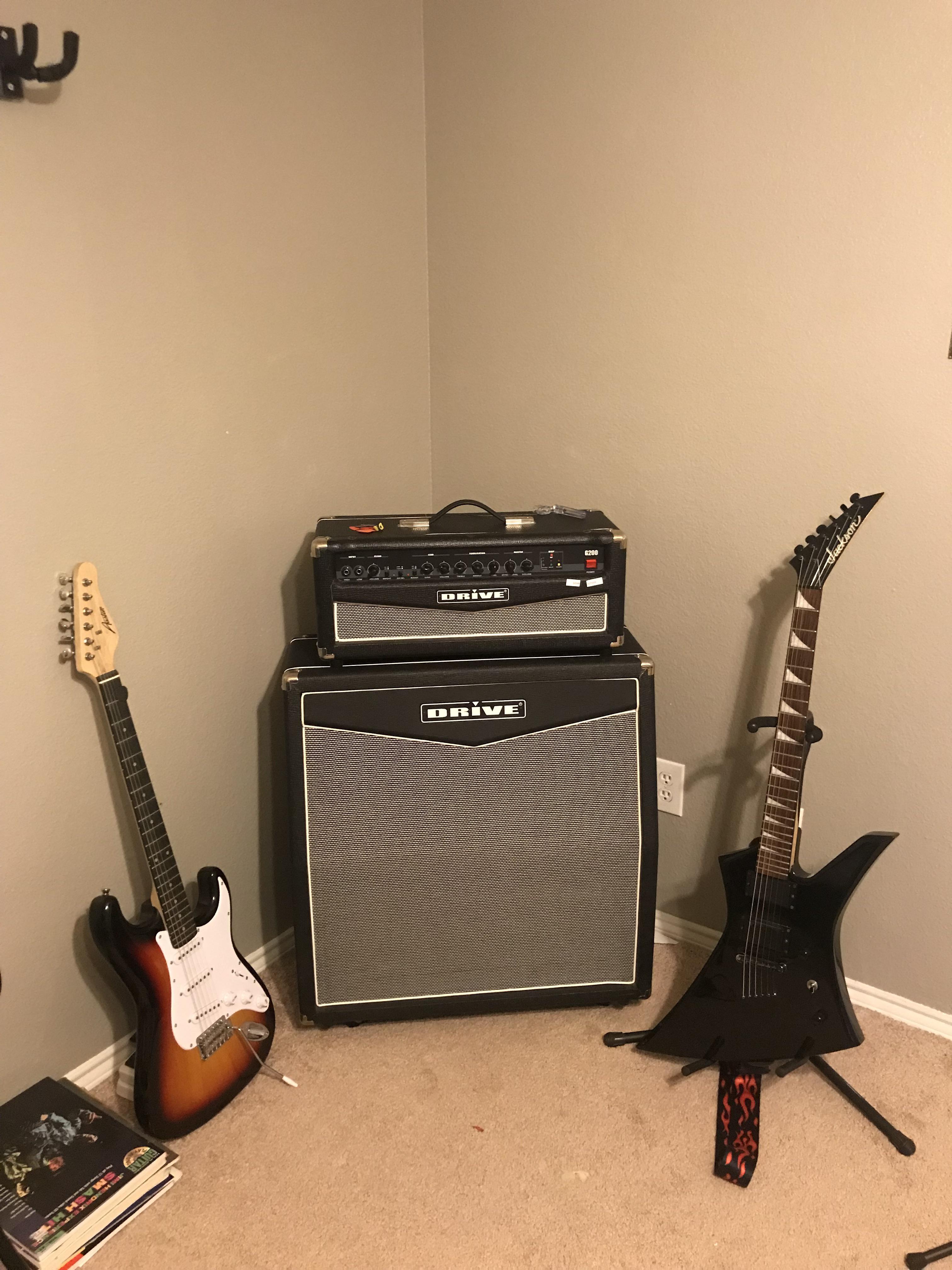 Anyone know anything about this amp? : r/GuitarAmps