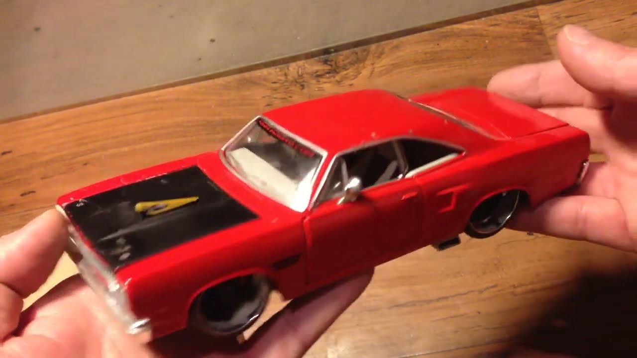 Plymouth GTX 1970 Maisto Pro Rodz 1:24 Anokes Unboxing - YouTube