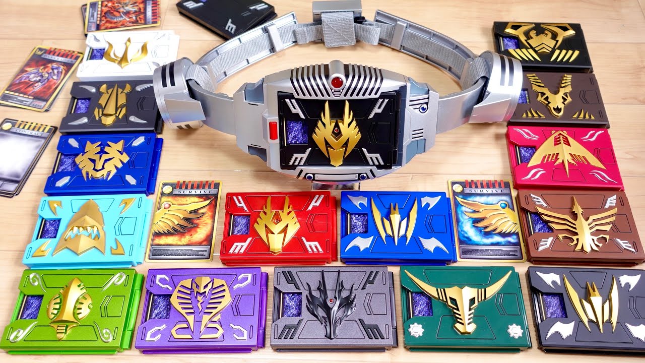 Transform into 13 riders & the strongest form! Premium Bandai
