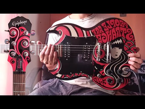 Epiphone sg g-310 emily the strange - YouTube