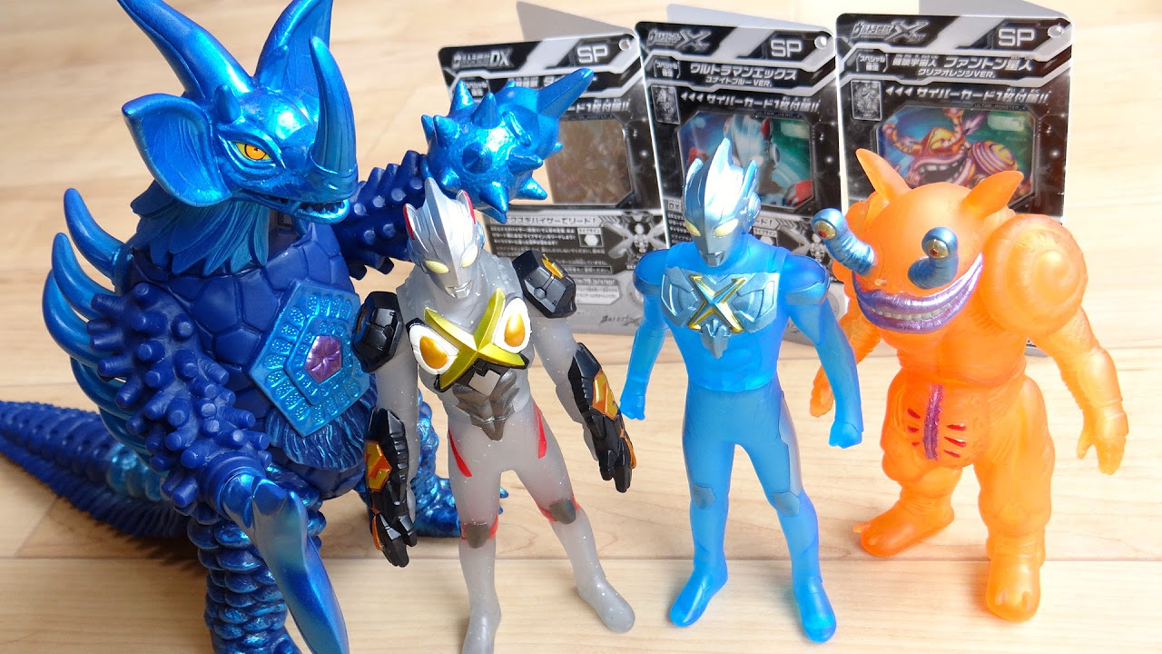 A review of all the limited edition soft vinyl figures from Wolfes