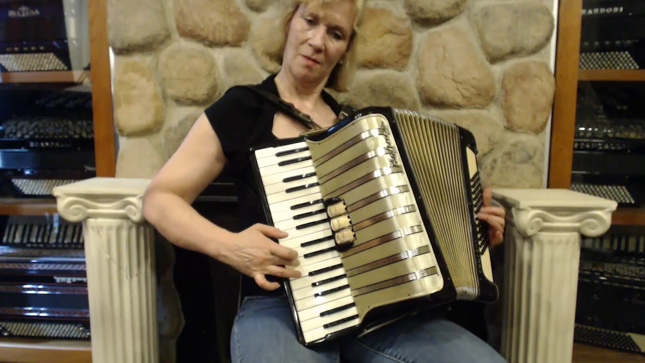 7324 - Black Hohner Concerto II Piano Accordion MM 34 72 $999