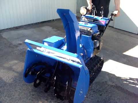 新潟発 コマツ除雪機KSS9SDF-1 ヤマハYT970ED OEM 整備塗装済み - YouTube