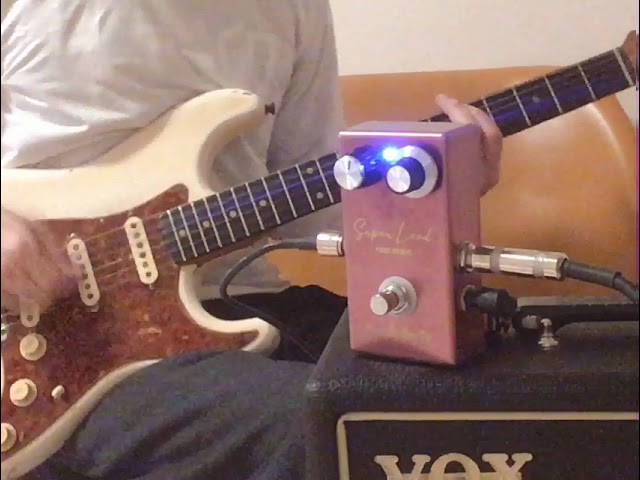 friendly fire Fx Super Lead Fuzz Pedal 1 - YouTube