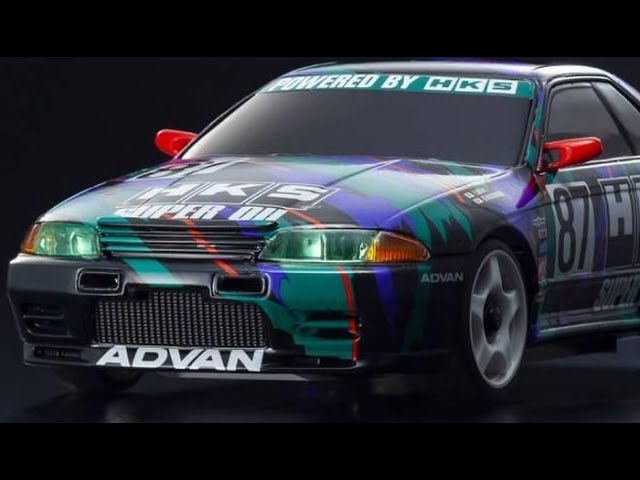 New！【室内ですぐ遊べるラジコン！】ミニッツAWD HKS スカイライン