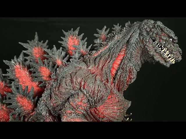 X-Plus Gigantic Series: Shin Godzilla (2016) -Clear Red Version