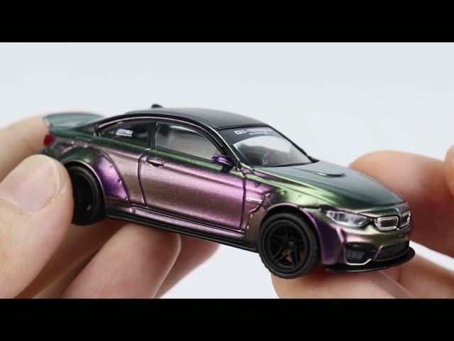 1/64 MINI GT x LB☆WORKS BMW M4 Purple-Green Metallic (MGT00228-L