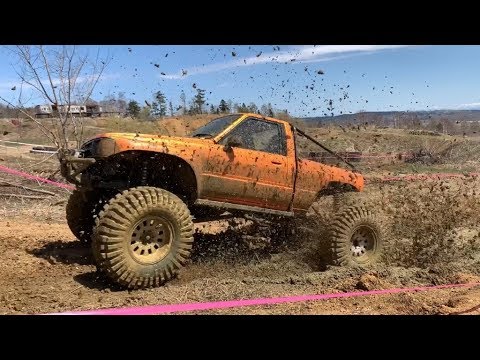 モンスタートラック 4x4 xct dual 北海道 四駆 クロカン ハイラックス